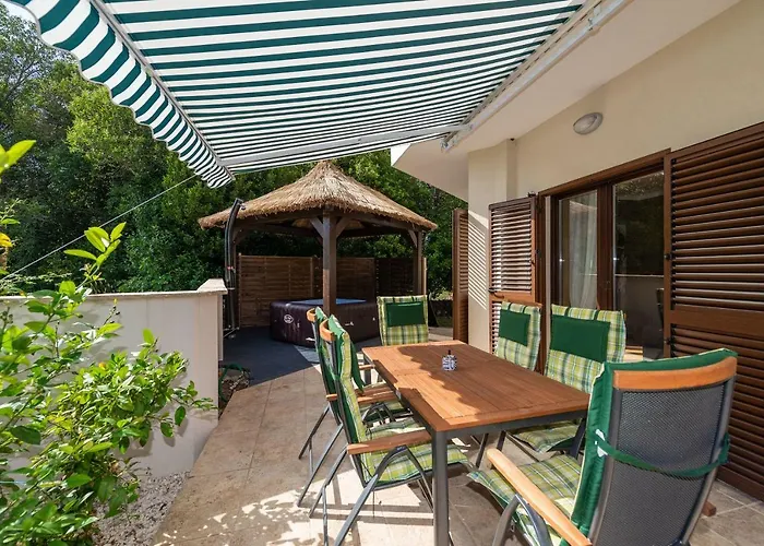 Zen Luxury Apartment